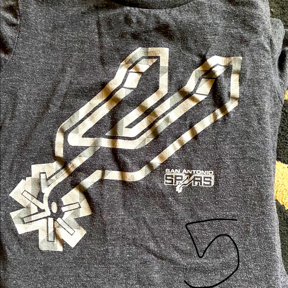 San Antonio Spurs Shirt size 5.